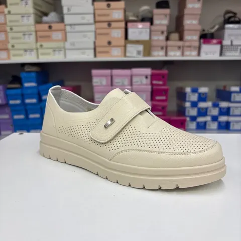 Pantofi Dama 150 A 86 Bej comozi, cu scai