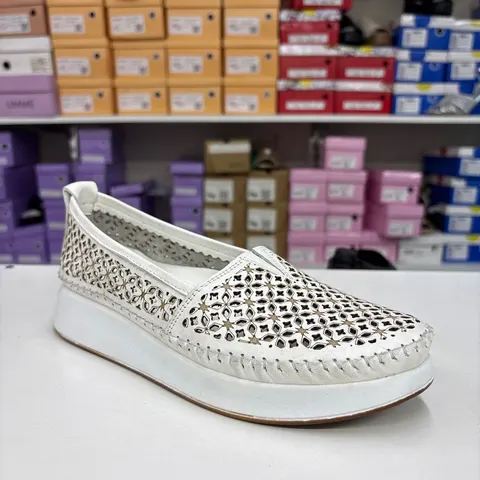 Balerini Dama 220 Mis 15