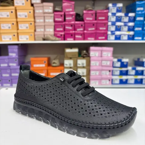 Sneakers Dama 250 negri, comozi, cu siret