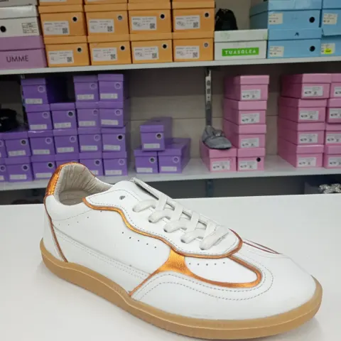 Sneakers Dama 130 portocaliu 996, comozi, cu siret